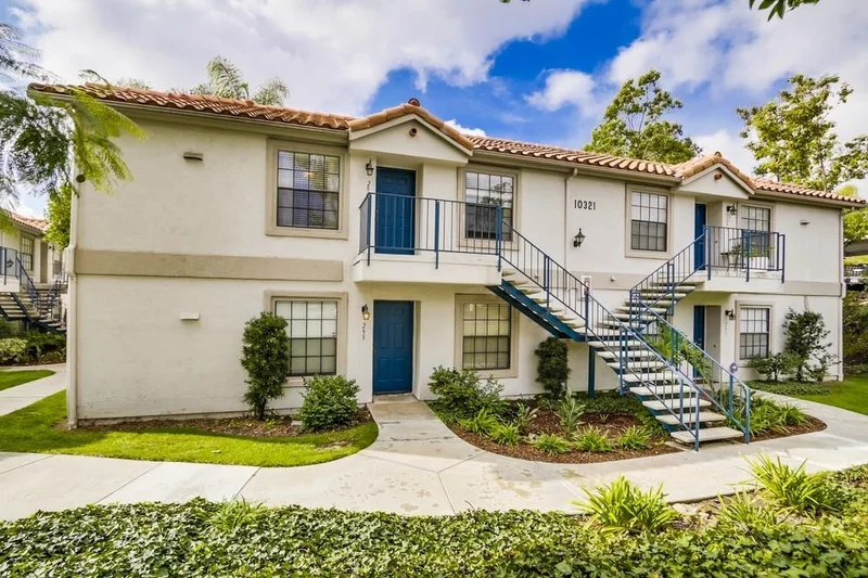 10321 Azuaga St #294, San Diego, CA 92129