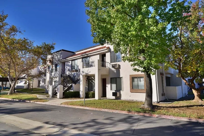 8489 Westmore #44, San Diego, CA 92126