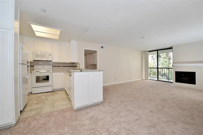 850 State Street #211, San Diego, CA 92101