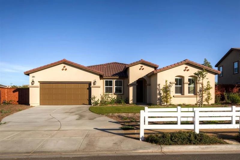 5530 Lipizzaner, Oceanside, CA 92057