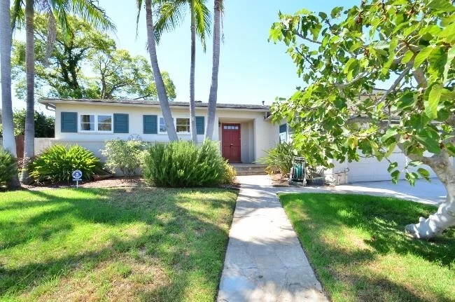 4616 Estrella, San Diego, CA 92115