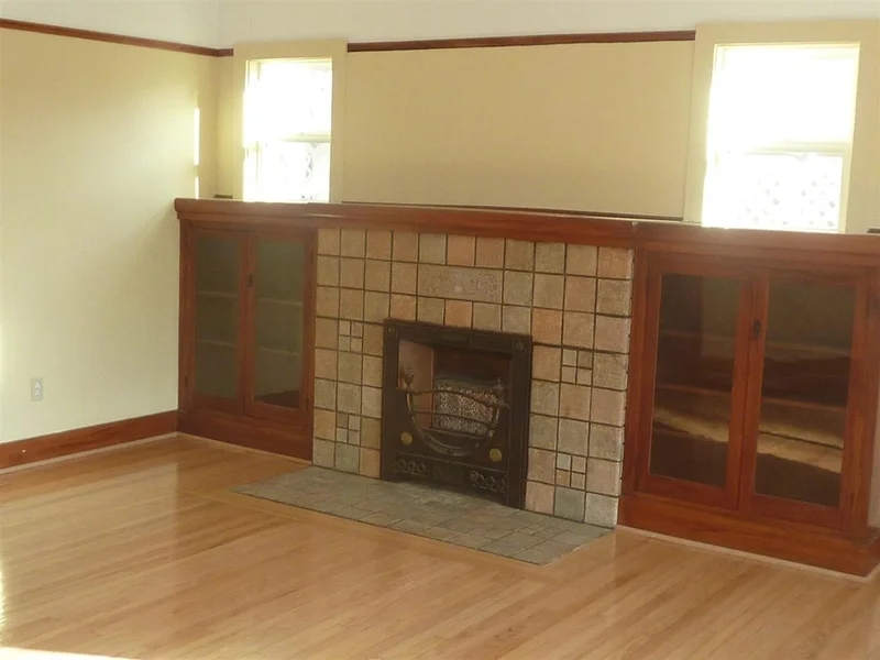 2745 Granada Ave, San Diego, CA 92104