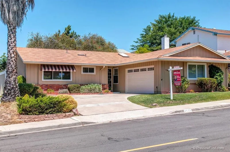 7944 Morocco Dr., La Mesa, CA 91942