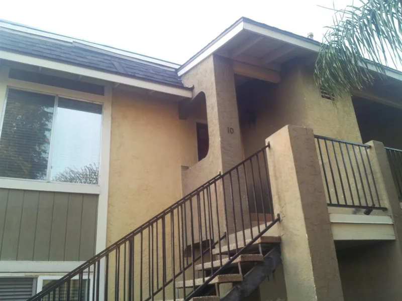 1039 Washington #10, Escondido, CA 92025