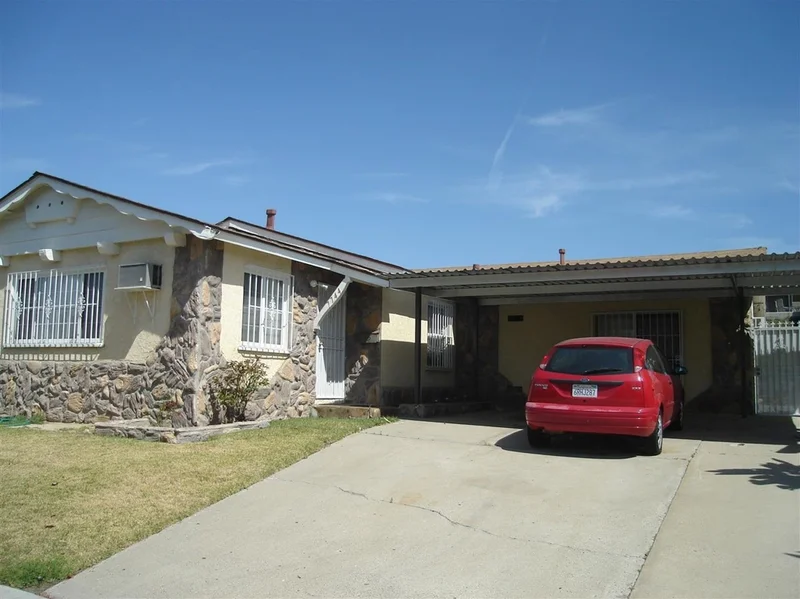 7744 Woodbine, San Diego, CA 92114