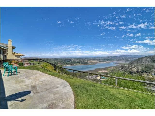1867 Amalfi Drive, Encinitas, CA 92024