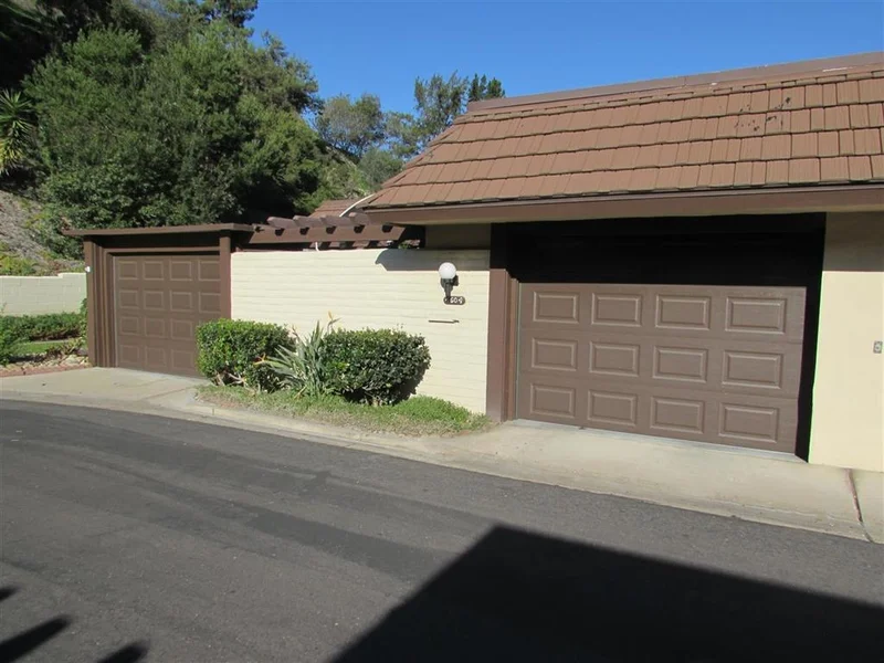 4604 Collwood, San Diego, CA 92115