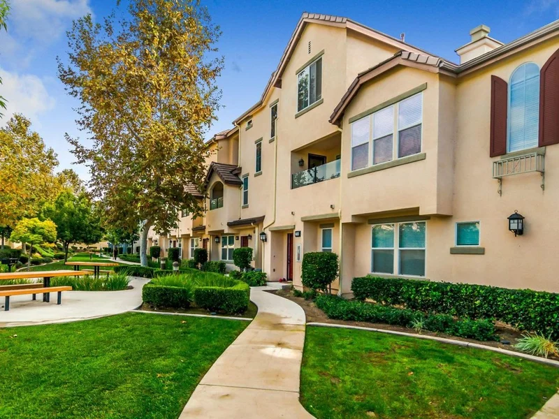 2703 Apricot Ct, Chula Vista, CA 91915