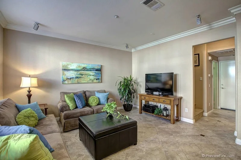 10470 Hollingsworth #178, San Diego, CA 92127