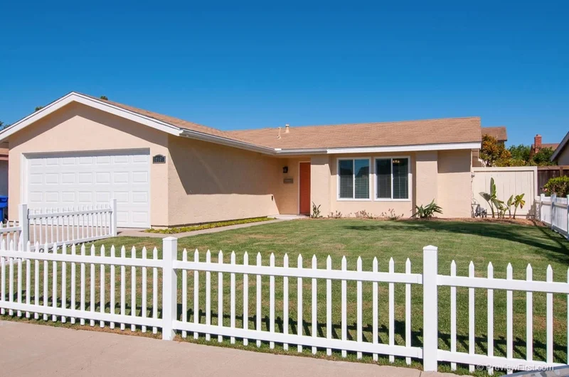 10167 Baroness Ave, San Diego, CA 92126