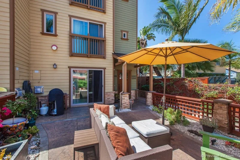 1241 Hornblend Street, San Diego, CA 92109