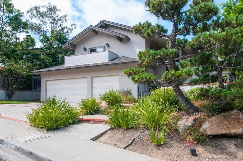 5575 Coral Reef Ave., La Jolla, CA 92037