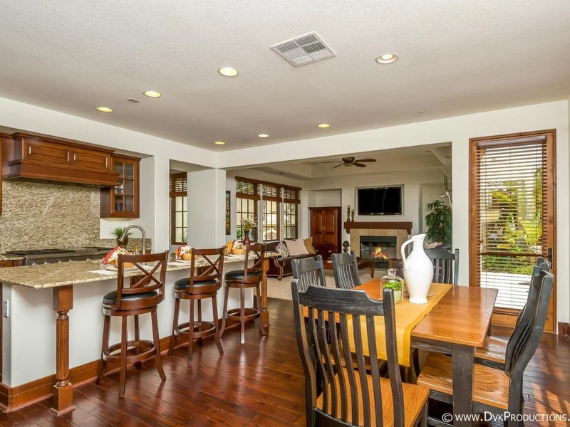 8664 Herrington Way, San Diego, CA 92127