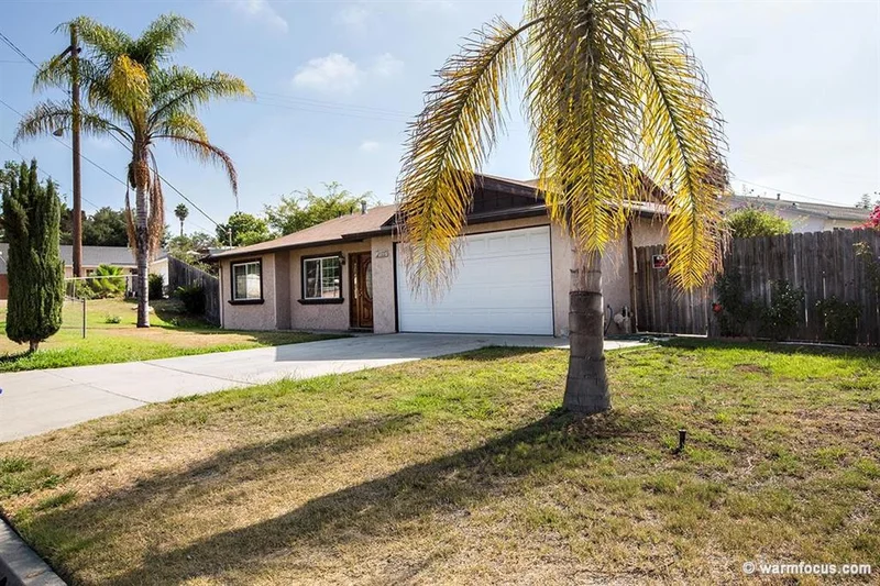 1227 Woodrail Drive, Vista, CA 92083