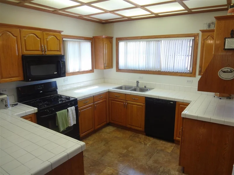1225 30 St, National City, CA 91950