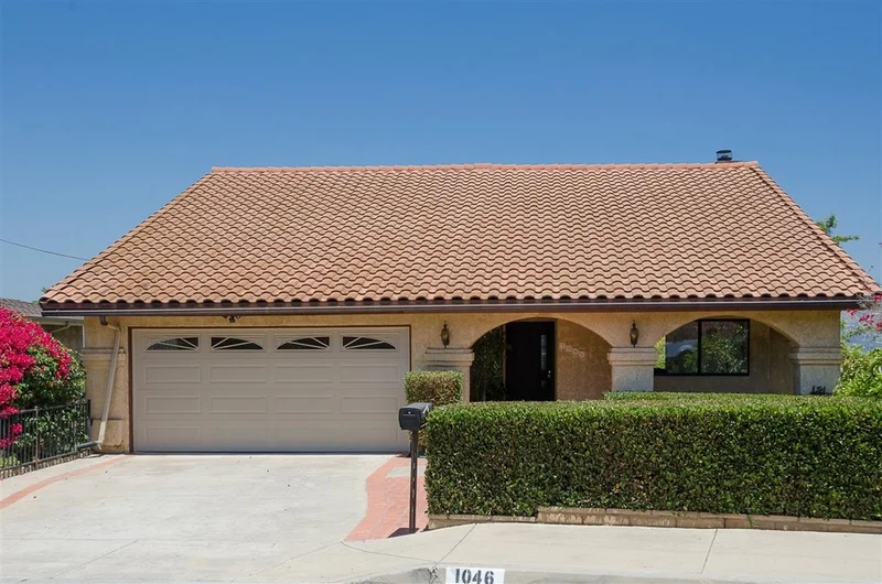 1046 Circle Drive, Escondido, CA 92025