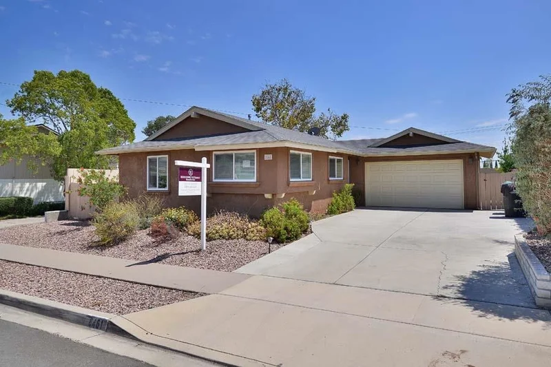 8461 Bashan Lake Avenue, San Diego, CA 92119