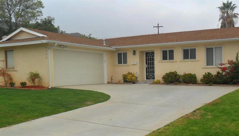 8556 Sandstone Drive, Santee, CA 92071
