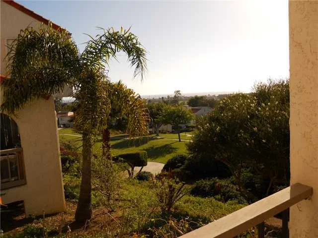 910 Caminito Madrigal #A, Carlsbad, CA 92011