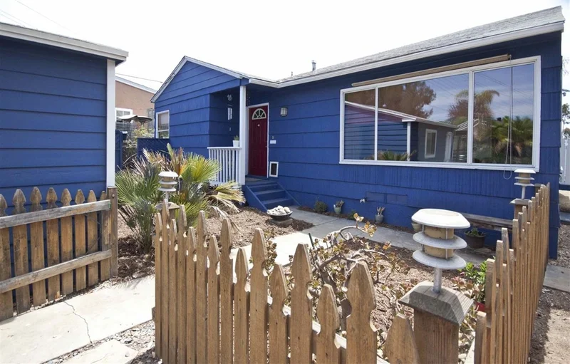 2260 Shamrock St, San Diego, CA 92105
