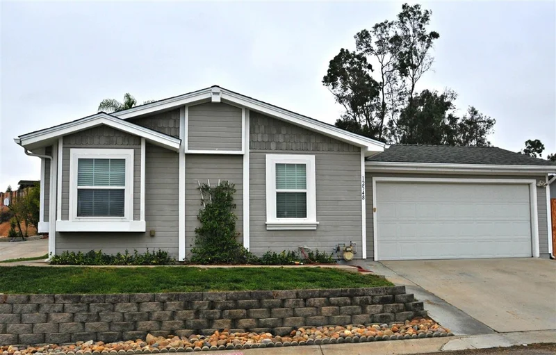 12548 Jackson Heights Drive, El Cajon, CA 92021