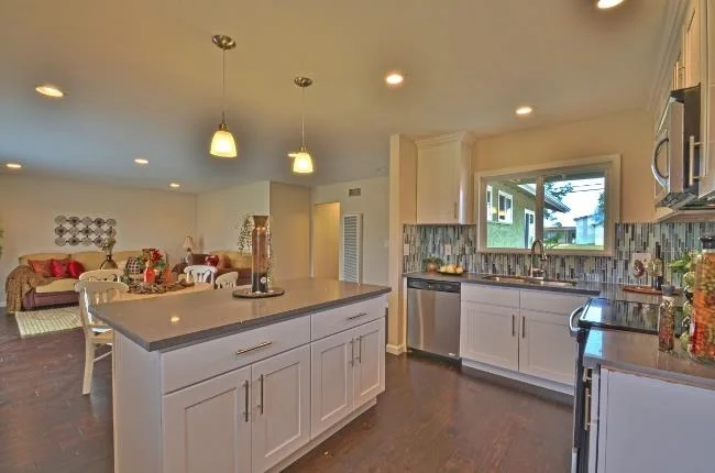 4327 Moraga Ave, Clairemont Mesa, CA 92117