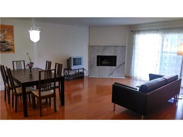 8880 Villa La Jolla Drive #107, La Jolla, CA 92037
