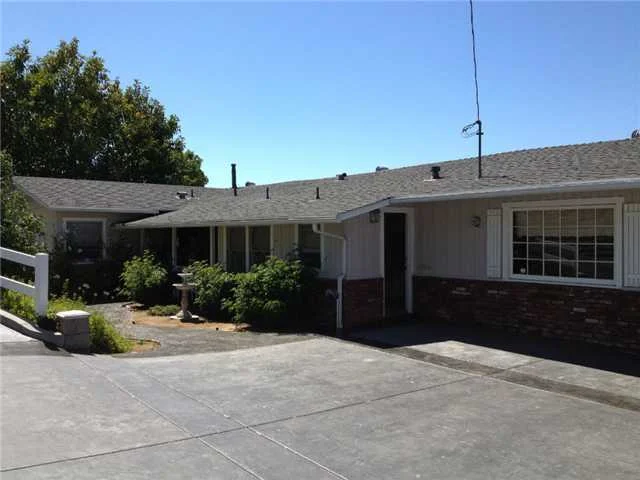 272 Ocean View Drive, Vista, CA 92084