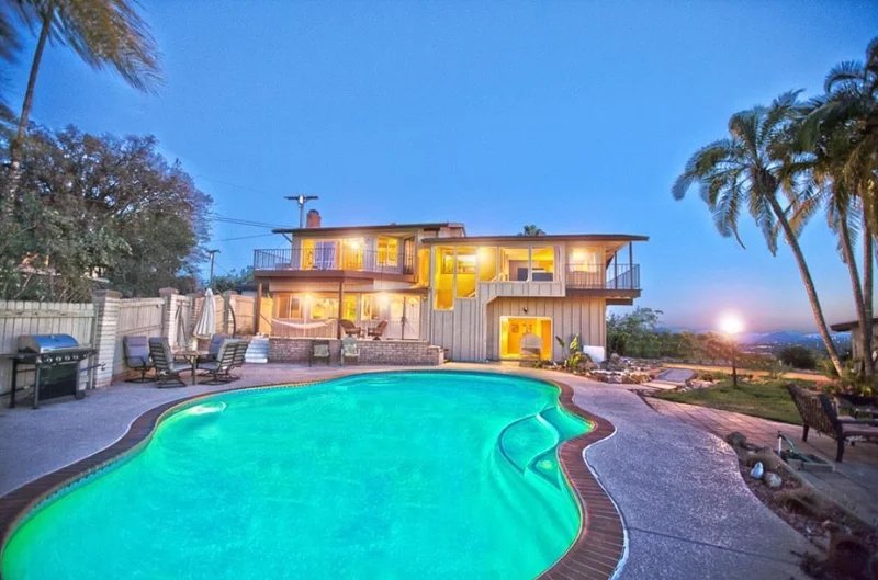 2311 Carroll Lane, Escondido, CA 92027