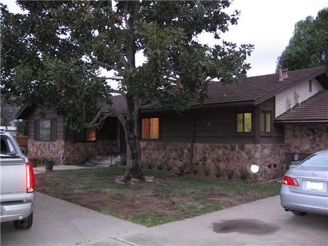 10341 Palm Row Drive, Lakeside, CA 92040