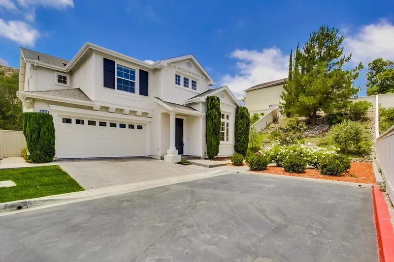 2740 Canyon Avenue, San Diego, CA 92123