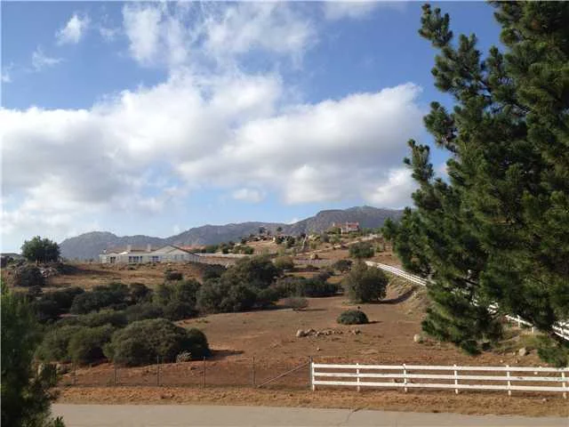10470 Hawley Road, El Cajon, CA 92021