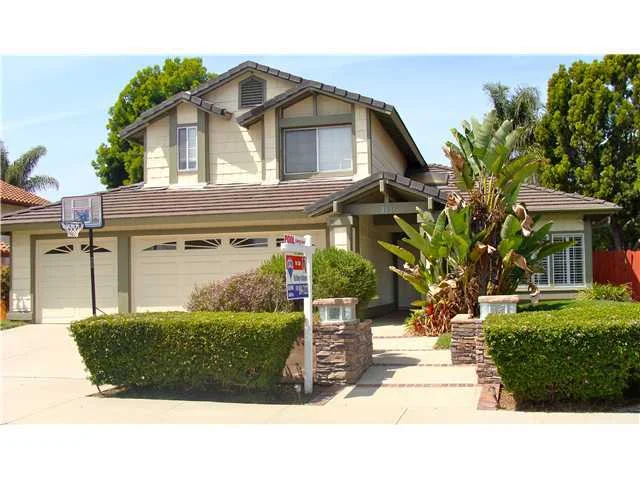 893 Pinewood Drive, Oceanside, CA 92057