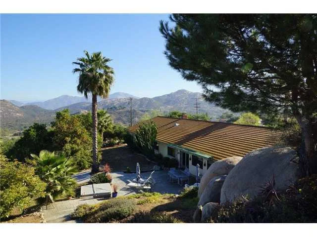 871 Mountain View Place, El Cajon, CA 92021