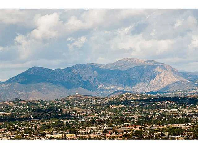 10360 Bonnie Lane, La Mesa, CA 91941