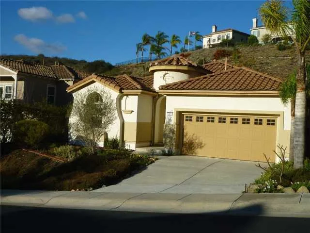 1125 Via Vera Cruz, San Marcos, CA 92078