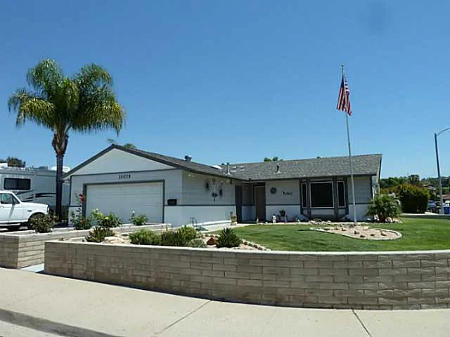 10039 Reola Drive, Lakeside, CA 92040