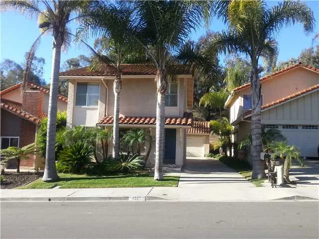 4207 Sierra Morena Avenue, Carlsbad, CA 92010