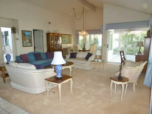 4154 Arcadia Way, Oceanside, CA 92056