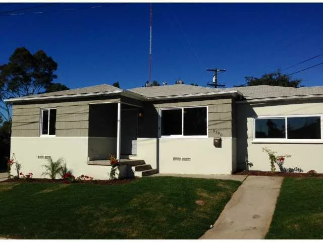 5190 De Burn Drive, San Diego, CA 92105