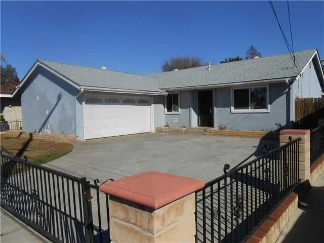 624 Daisy Street, Escondido, CA 92027