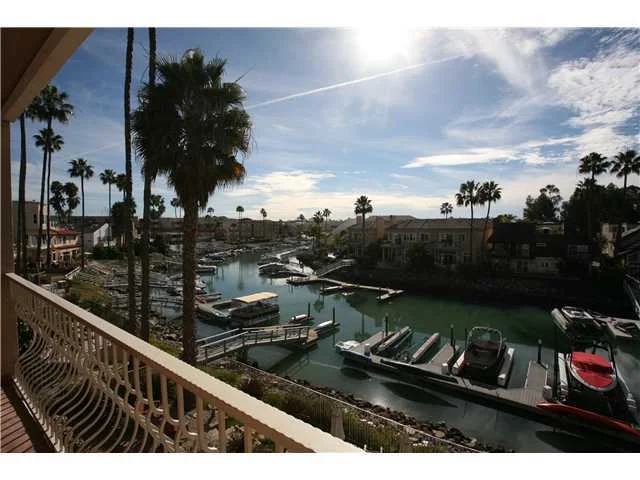 4637 Park Drive #13, Carlsbad, CA 92008