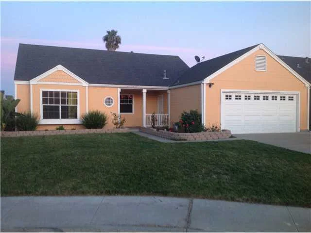 620 Myrtlewood Court, Oceanside, CA 92058