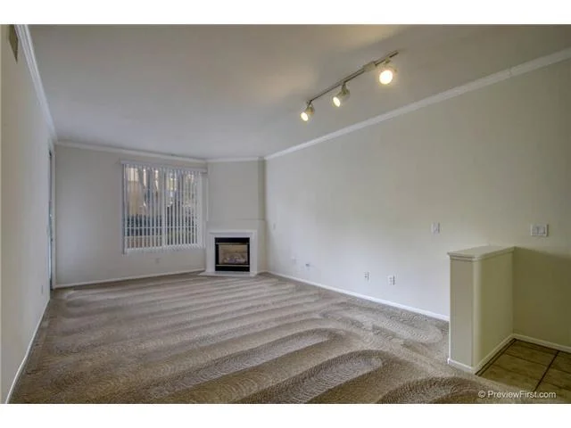 12362 Carmel Country Road #G103, San Diego, CA 92130