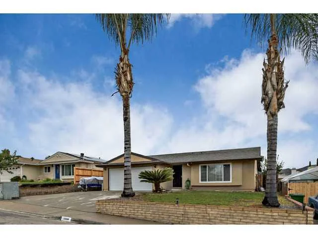10036 Cedar Springs Drive, Santee, CA 92071