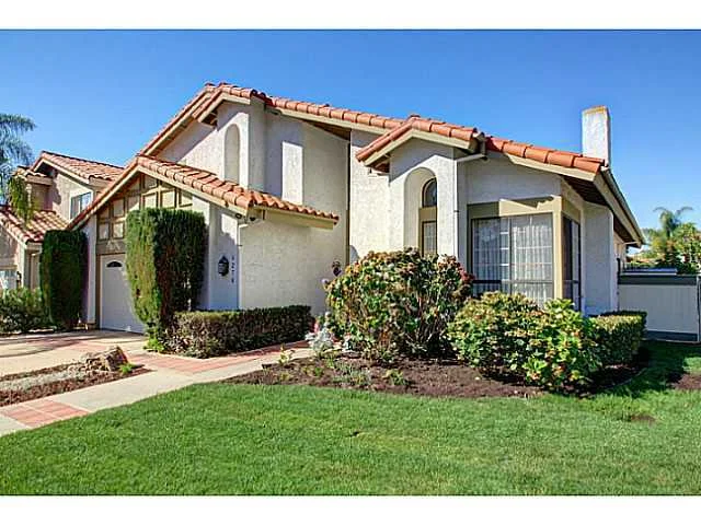 6270 Lakewood Street, San Diego, CA 92122
