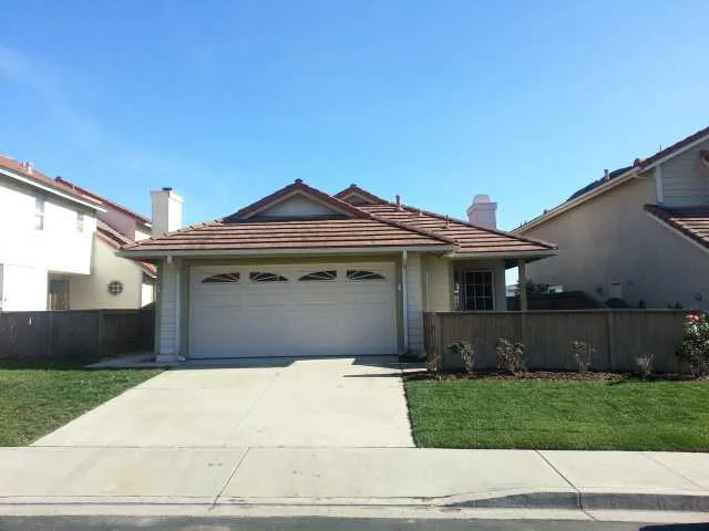 1884 Teakwood Way, Vista, CA 92081