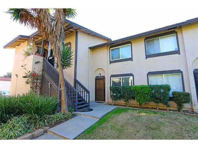 10179 Peaceful Court, Santee, CA 92071