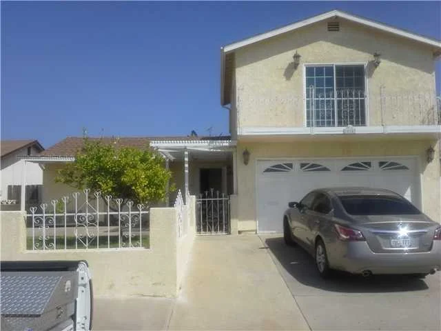 10183 Eagle Rock Avenue, San Diego, CA 92126