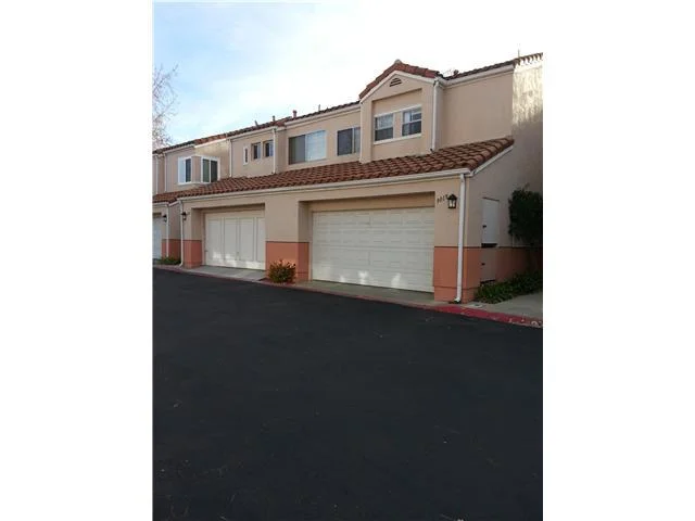 9019 Calle Del Verde, Santee, CA 92071